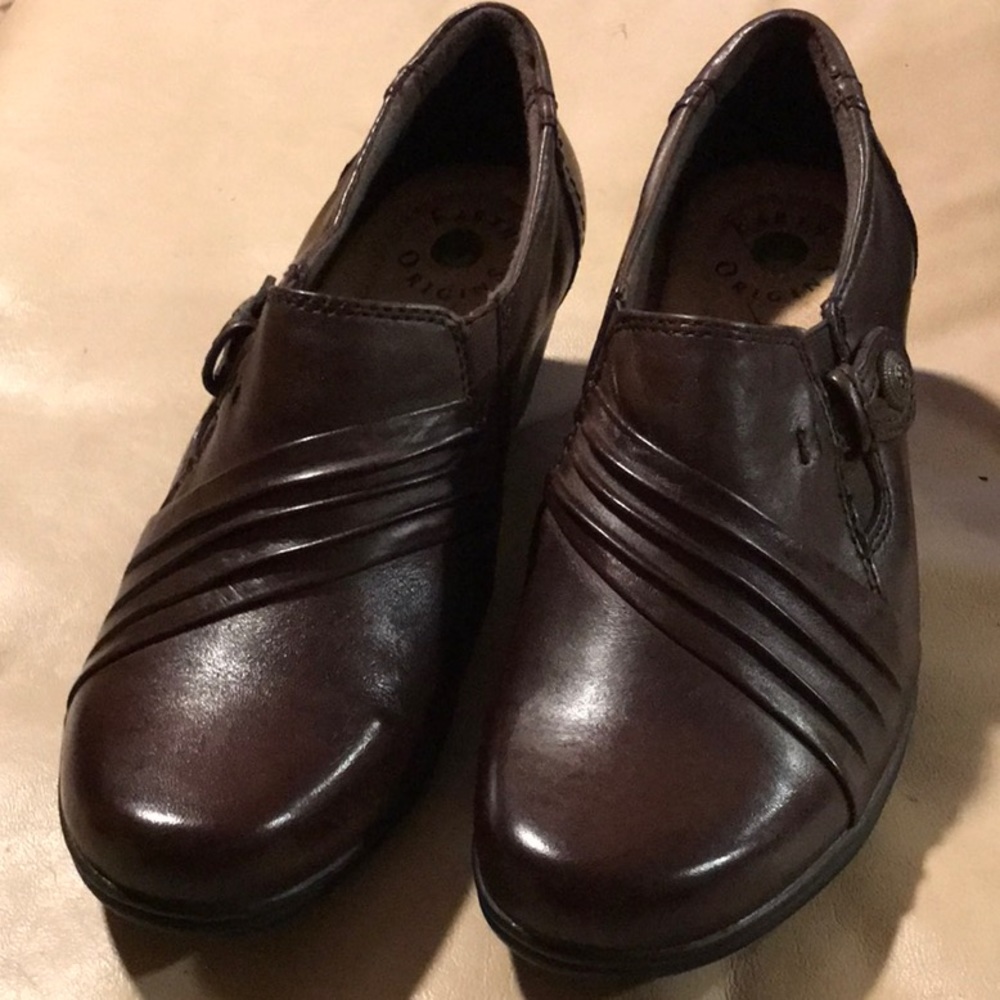 Earth Origins Brown Leather Mules Size 7M
